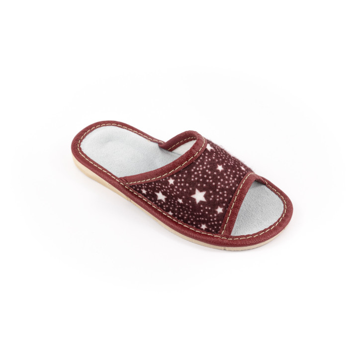 Bordowe papcie dla dzieci, laczki domowe dziecięce skórzane