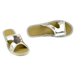 Pantofle damskie przewiewne z wycięciami na bokach, laczki domowe damskie srebrne - numer 336