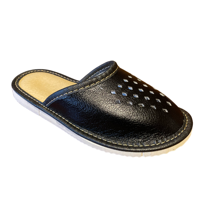 Czarne pantofle chłopięce, wygodne buciki domowe dla dzieci - numer 162