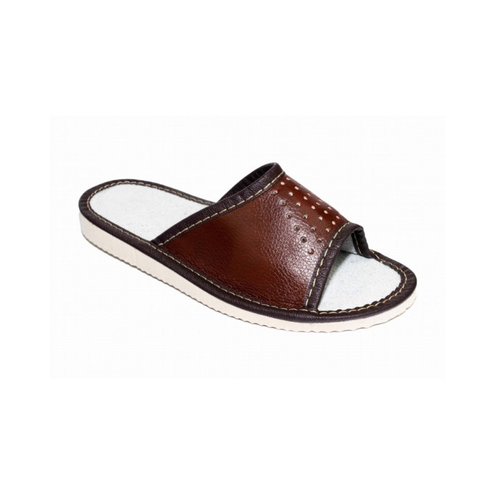 Chłopięce pantofle brązowe, skórzane klapki domowe dla dzieci