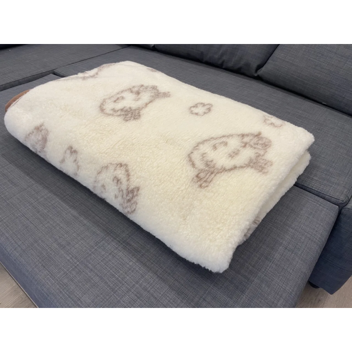 Ciepły koc w owieczki, koc podhalański z Zakopanego w owce - numer 300