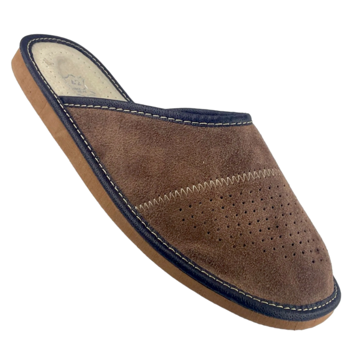 Zamszowe brązowe kapcie męskie, skórzane pantofle męskie welurowe- numer 364