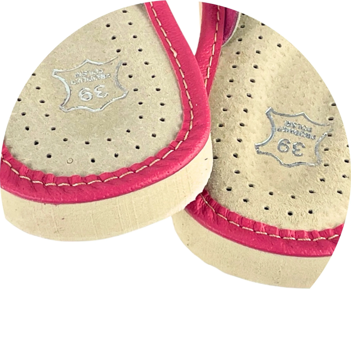 Skórzane pantofle damskie, różowe kapcie domowe - numer 373