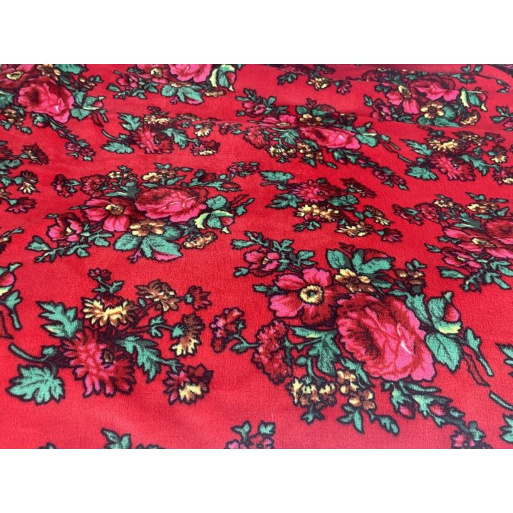 Czerwony koc polarowy z góralskim wzorem, mięciutki koc dla dzieci