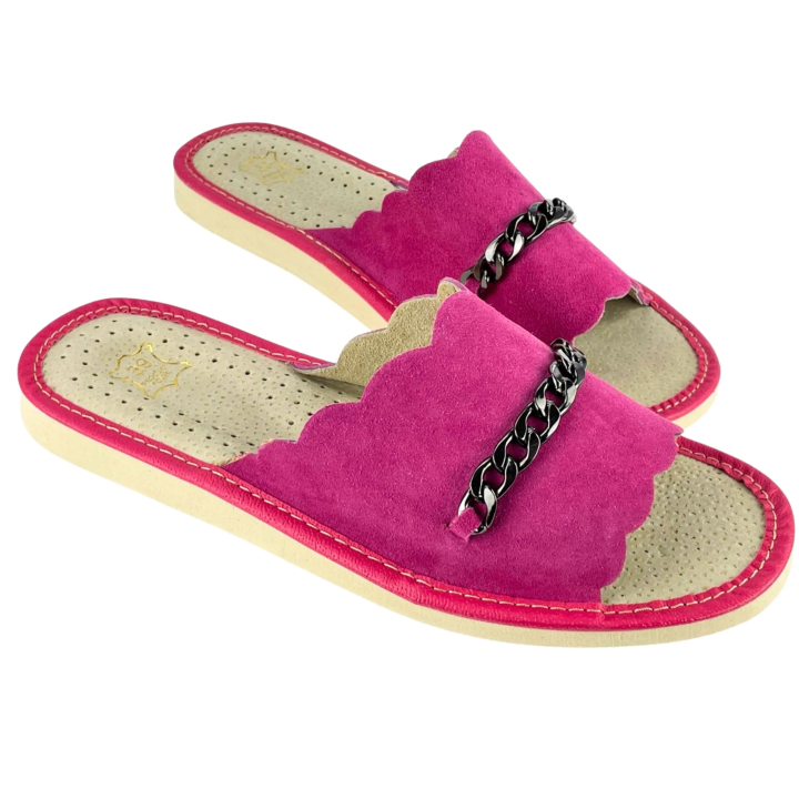 Skórkowe kapcie damskie domowe, góralskie pantofelki ze skóry