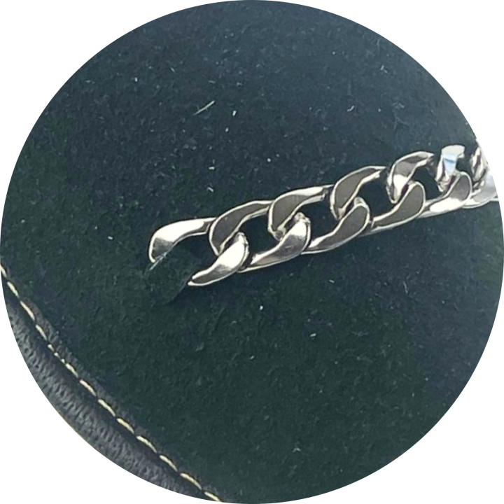 Czarne pantofle damskie ze skóry zamszowej, welurkowe kapcie domowe