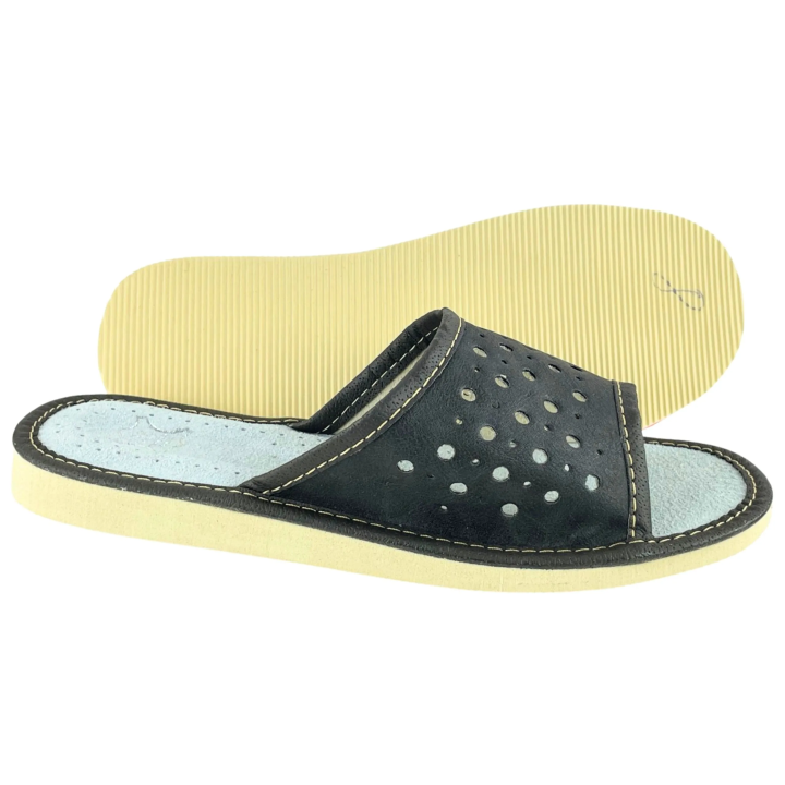 Szare pantofle damskie skórzane, laczki domowe damskie