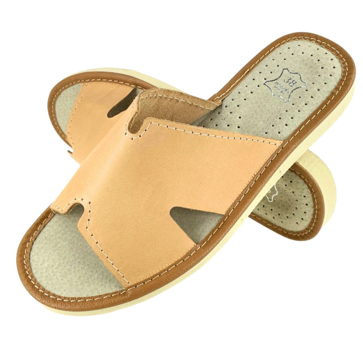 Skórzane naturalne kapcie domowe z wycięciami, na szeroką stopę