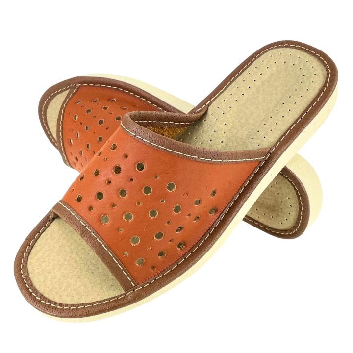 Ciemne kapcie damskie domowe, pantofle damskie, ciapy ażurowe - numer 445