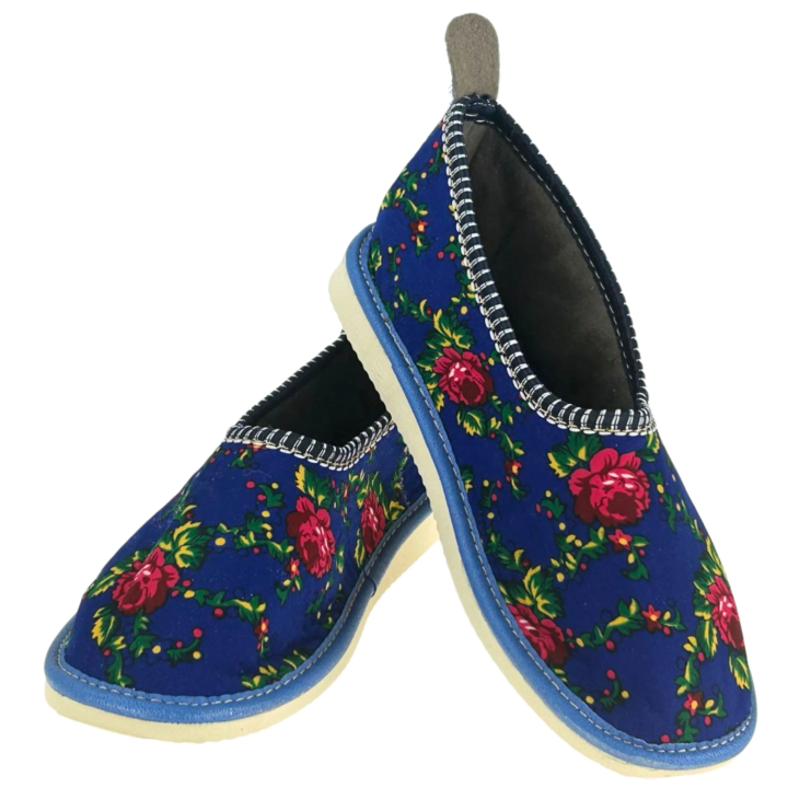 Kapcie z piętką Wygodne Buty we wzory Góralskie
