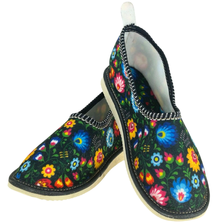 Filcowe kapcie z piętką Łowickie pantofle damskie buty góralskie - numer 483