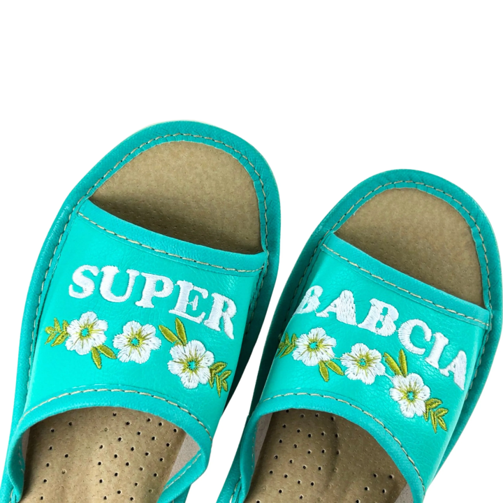 Kapcie damskie z napisem Super Babcia, prezent na Dzień Babci