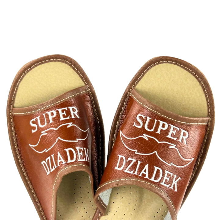 Kapcie domowe z napisem Super Dziadek Pantofle męskie na prezent
