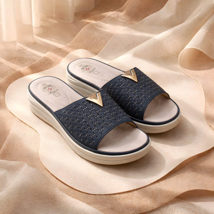 Wygodne kapcie domowe Obuwie damskie