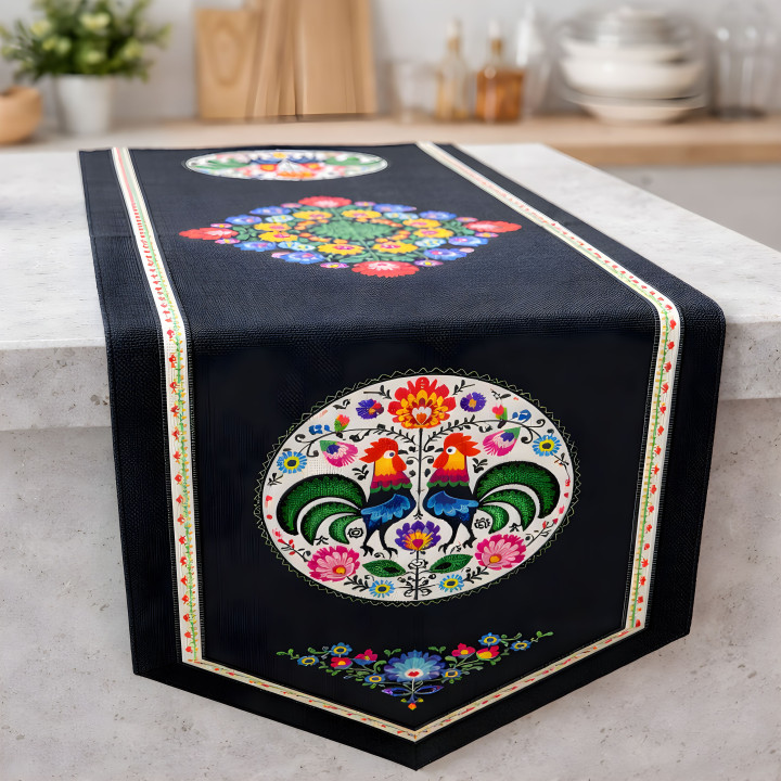 Bieżnik w stylu łowickim, czarny bieżnik dekoracyjny