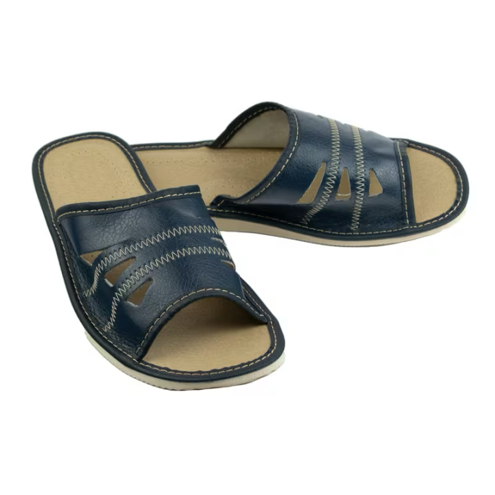 Granatowe, męskie pantofle domowe, dobra cyrkulacja powietrza