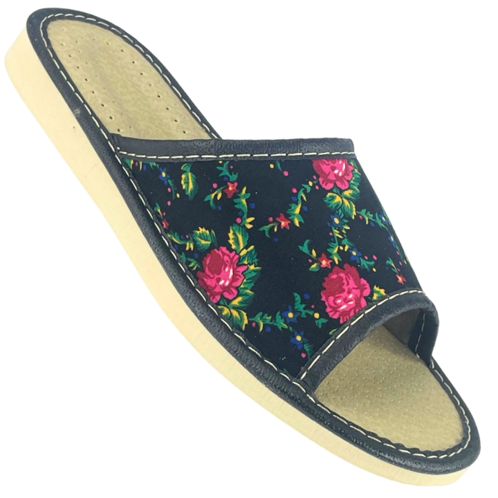 Pantofle damskie domowe z góralskim motywem czarne, kapcie góralskie