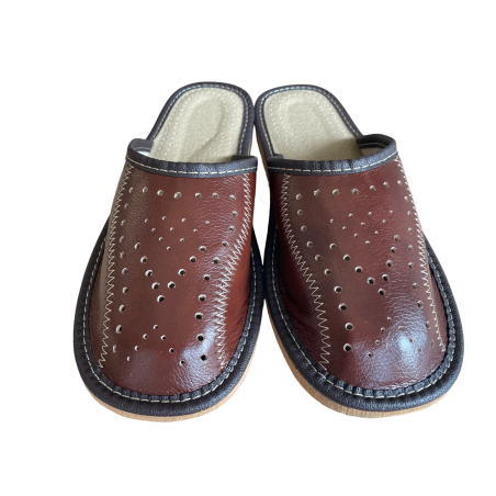 Brązowe cichobiegi męskie, zakopiańskie pantofle domowe męskie - numer 126