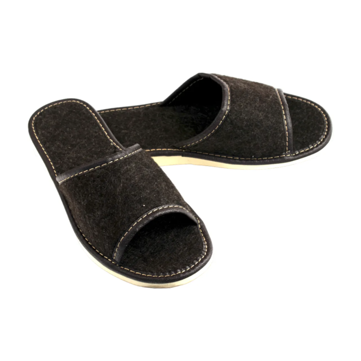 Kapcie damskie z wolnymi palcami, pantofle damskie domowe z filcu w kolorze brązowym