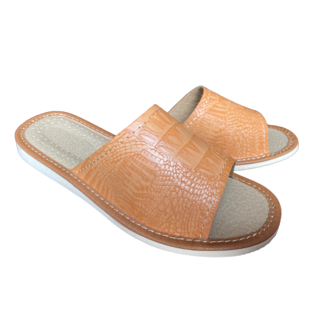 Kapcie damskie z wzorem aligatora, wygodne lacie domowe - numer 169