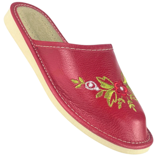 Kryte, czerwone kapcie damskie z motywami kwiatowymi, wygodne pantofle damskie - numer 271