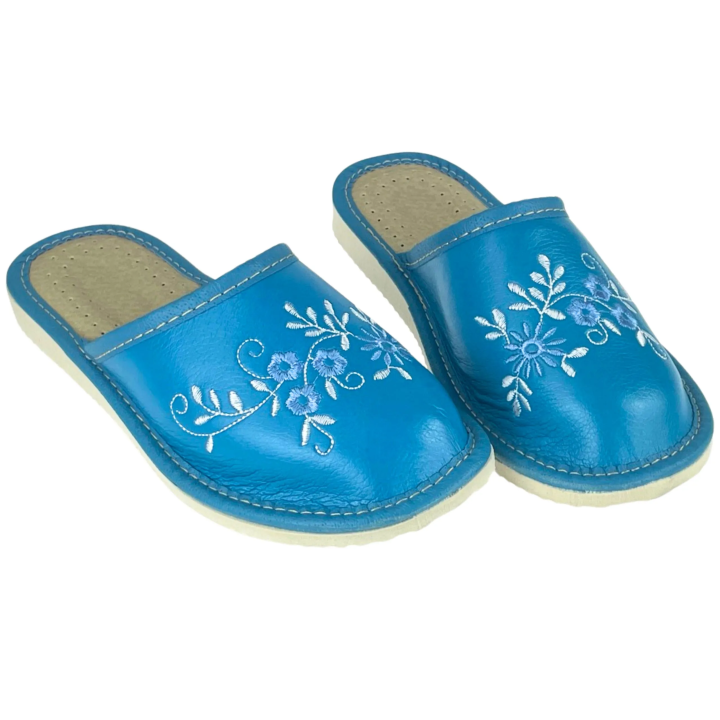 Kryte, niebieskie kapcie damskie z motywami kwiatowymi, wygodne pantofle damskie - numer 273