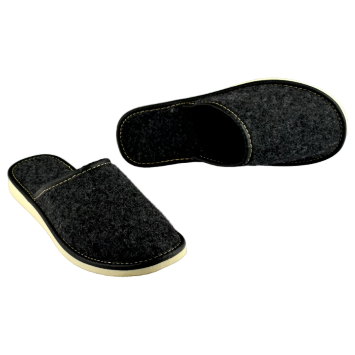 Kapcie damskie z naturalnego włoskiego filcu, produkt oryginalny - numer 321