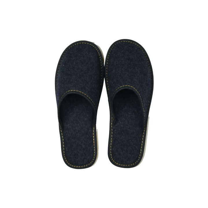 Kryte kapcie damskie z naturalnego filcu, kapcie z wełny 100%