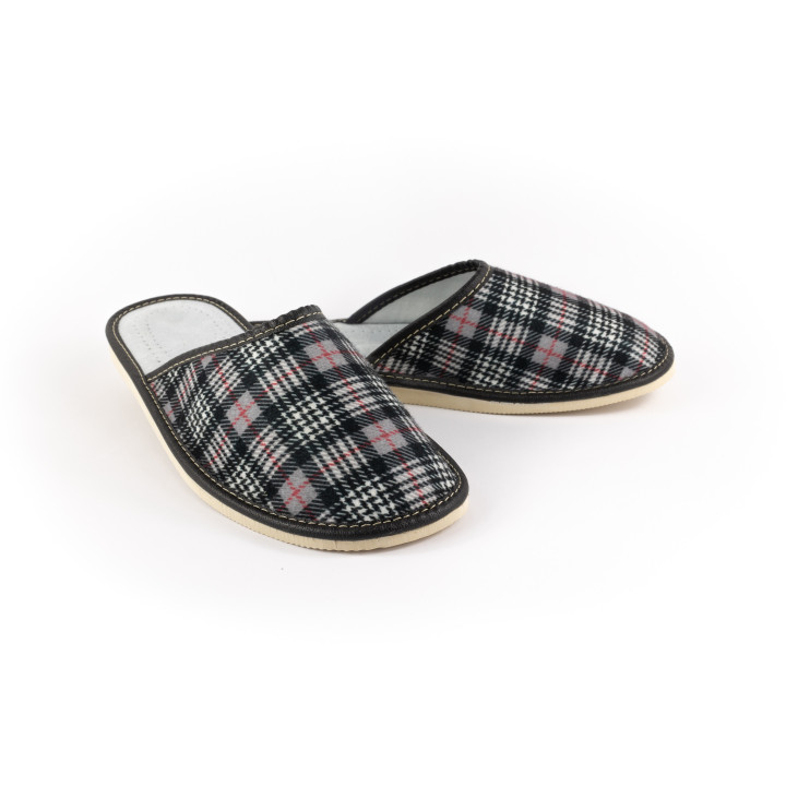 Skórzane męskie pantofle w kratkę, laczki męskie, papcie domowe męskie