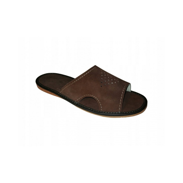 Brązowe, zamszowe męskie kapcie z otwartymi noskami, skórkowe kapcie - numer 180