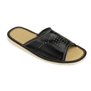 "Korona" - czarne pantofle męskie odkryte, profilowane laczki męskie - numer 037