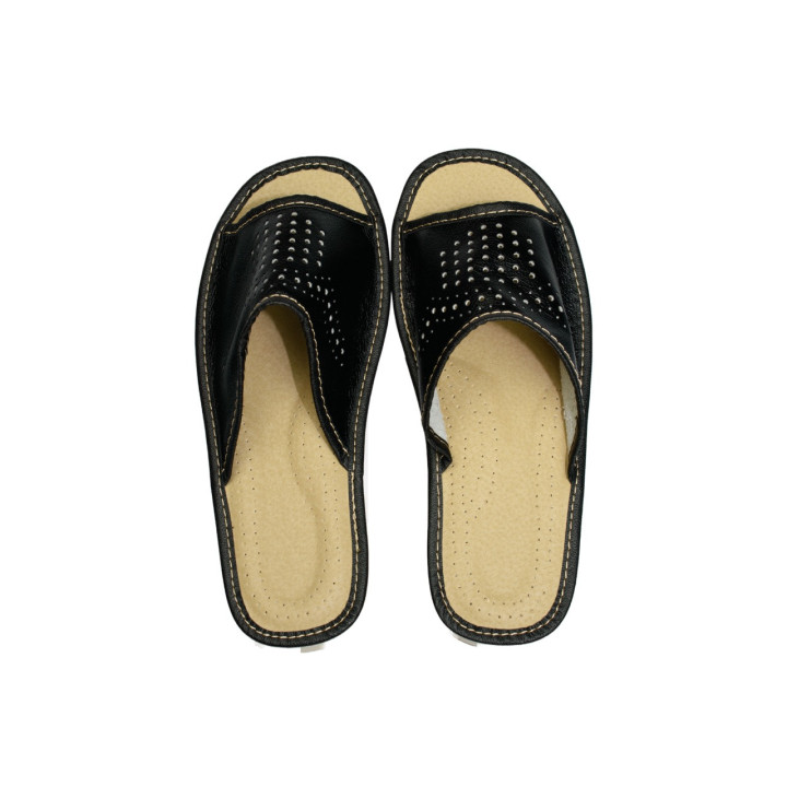 "Korona" - czarne pantofle męskie odkryte, profilowane laczki męskie