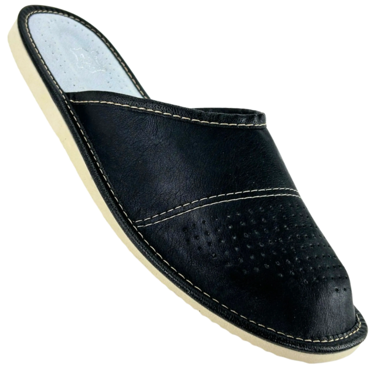 Skórkowe czarne, kryte pantofle męskie, wygodne lacie męskie