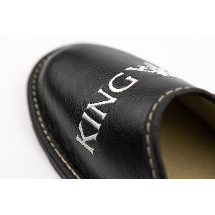 Pantofle męskie czarne z napisem "King" laczki domowe meskie